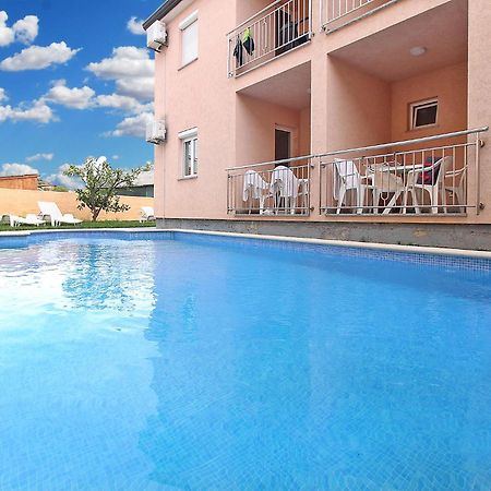 Apartments Edin 1359 Peroj Kültér fotó