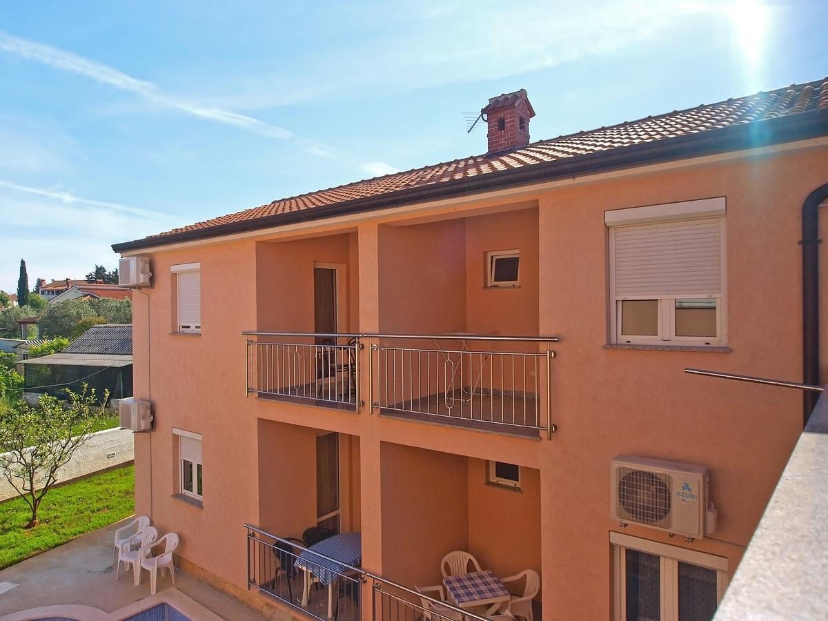 Apartments Edin 1359 Peroj Kültér fotó