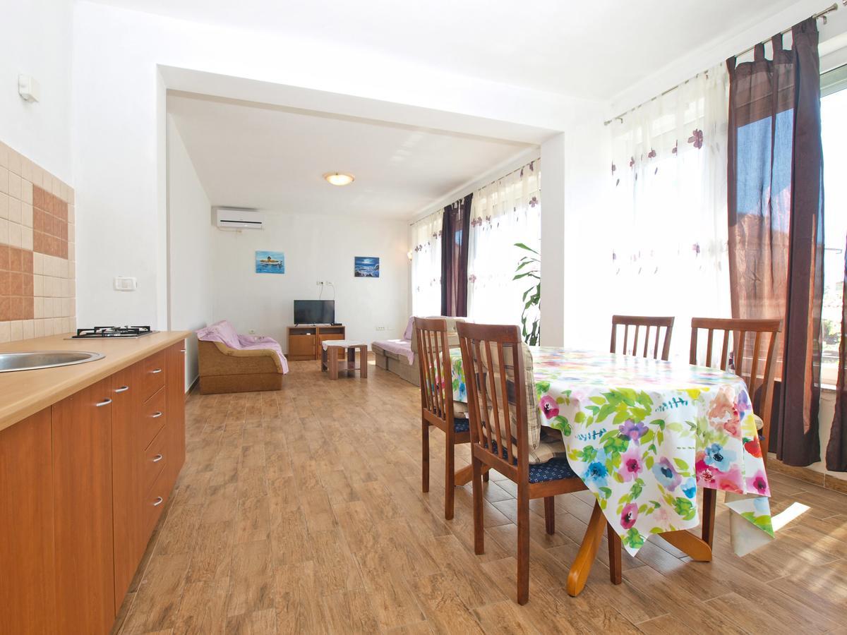 Apartments Edin 1359 Peroj Kültér fotó