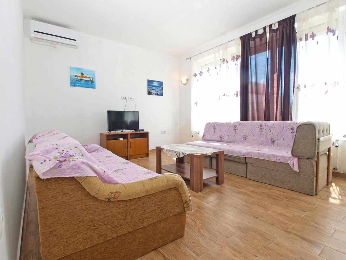 Apartments Edin 1359 Peroj Kültér fotó