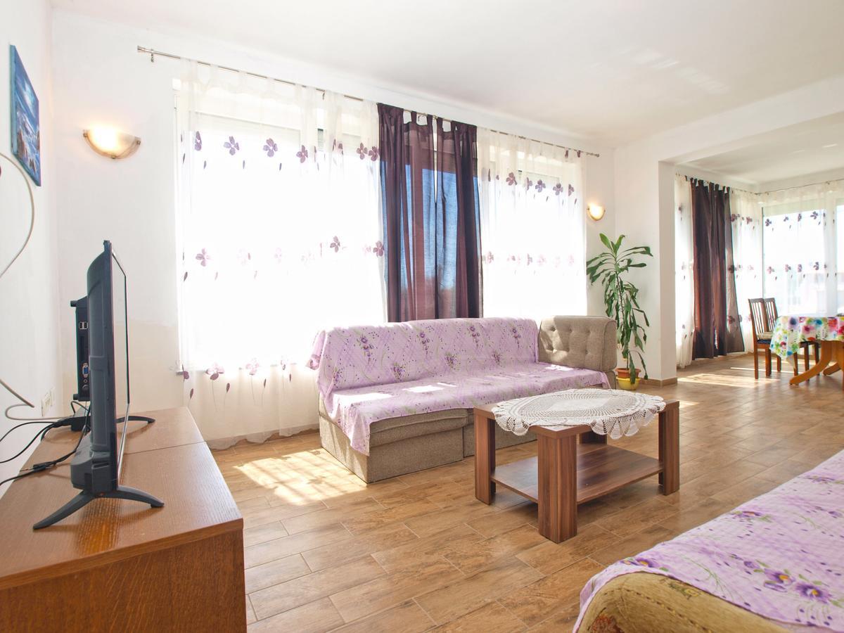 Apartments Edin 1359 Peroj Kültér fotó