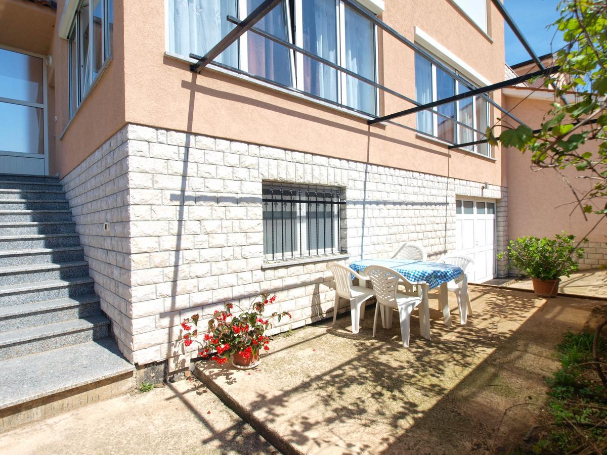 Apartments Edin 1359 Peroj Kültér fotó