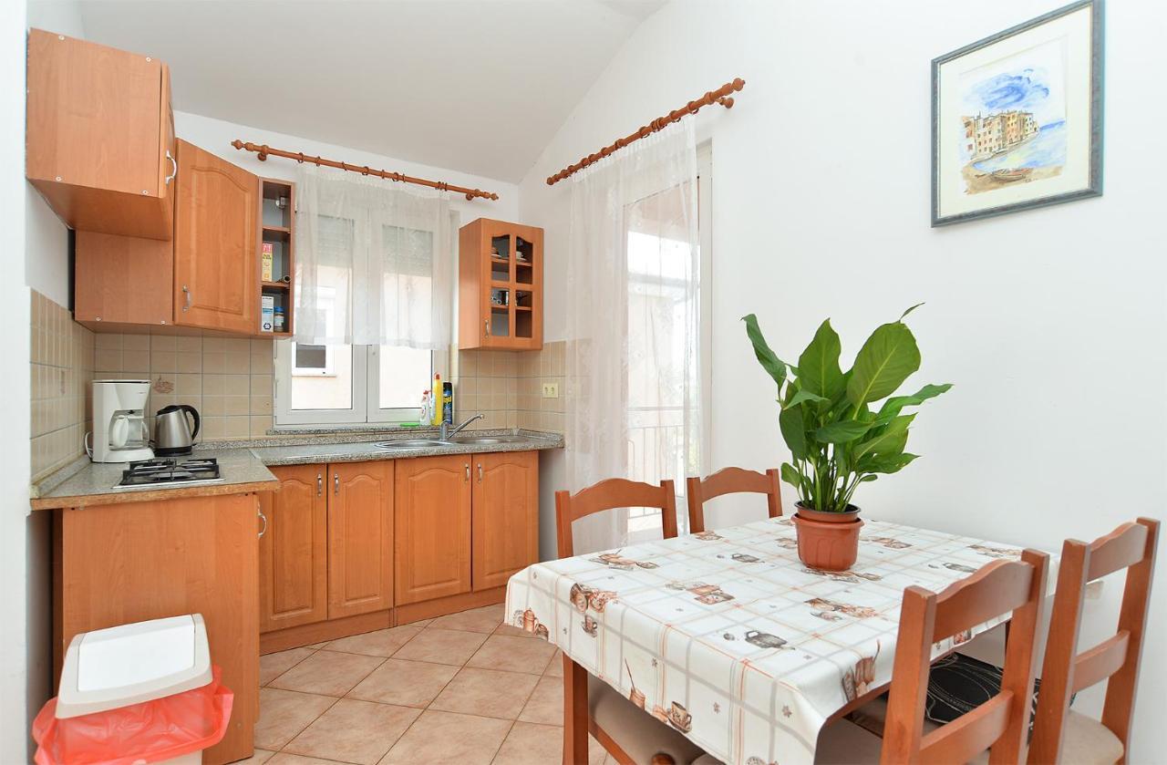 Apartments Edin 1359 Peroj Kültér fotó