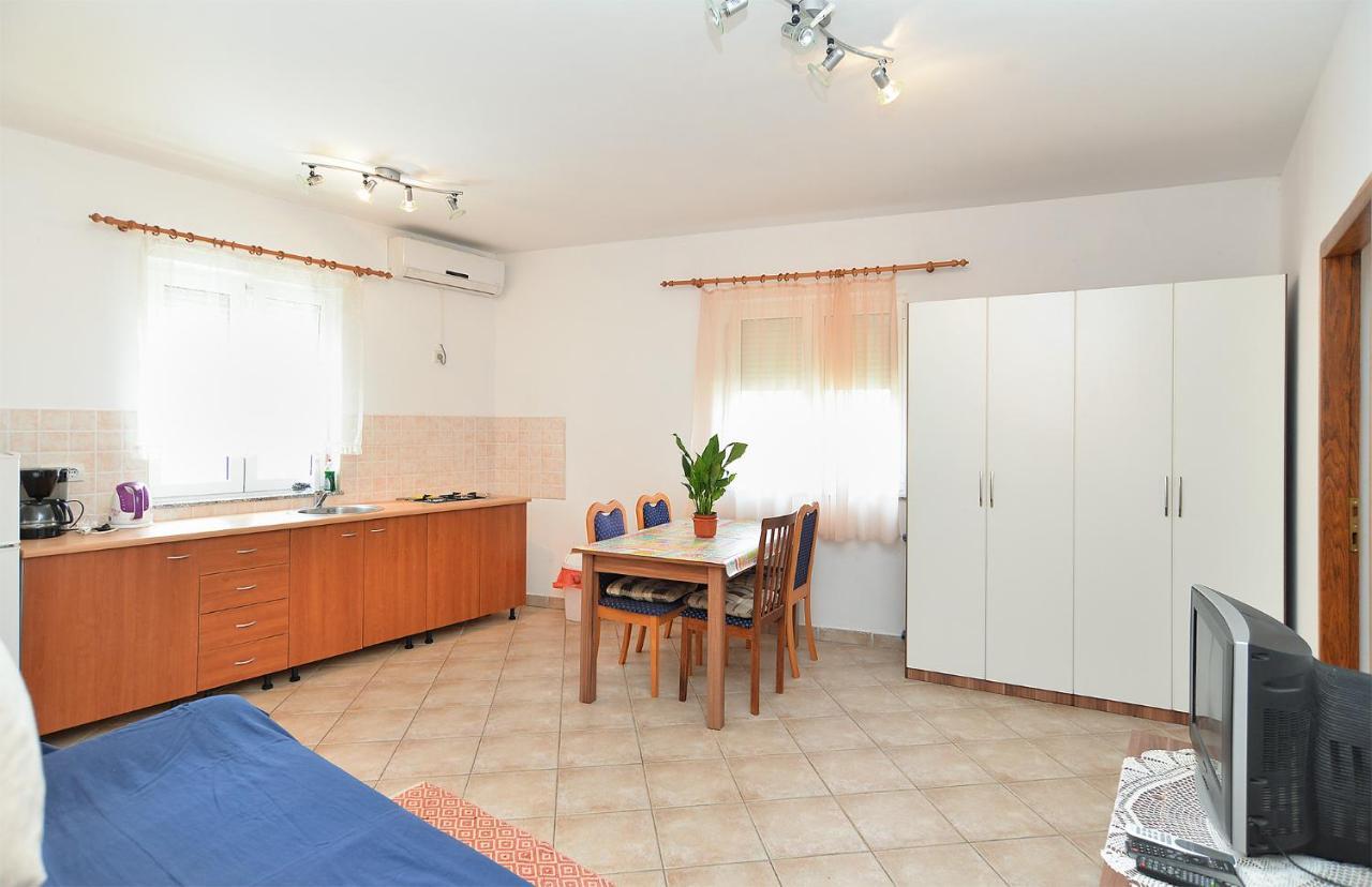 Apartments Edin 1359 Peroj Kültér fotó