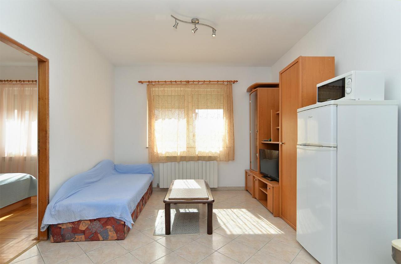 Apartments Edin 1359 Peroj Kültér fotó