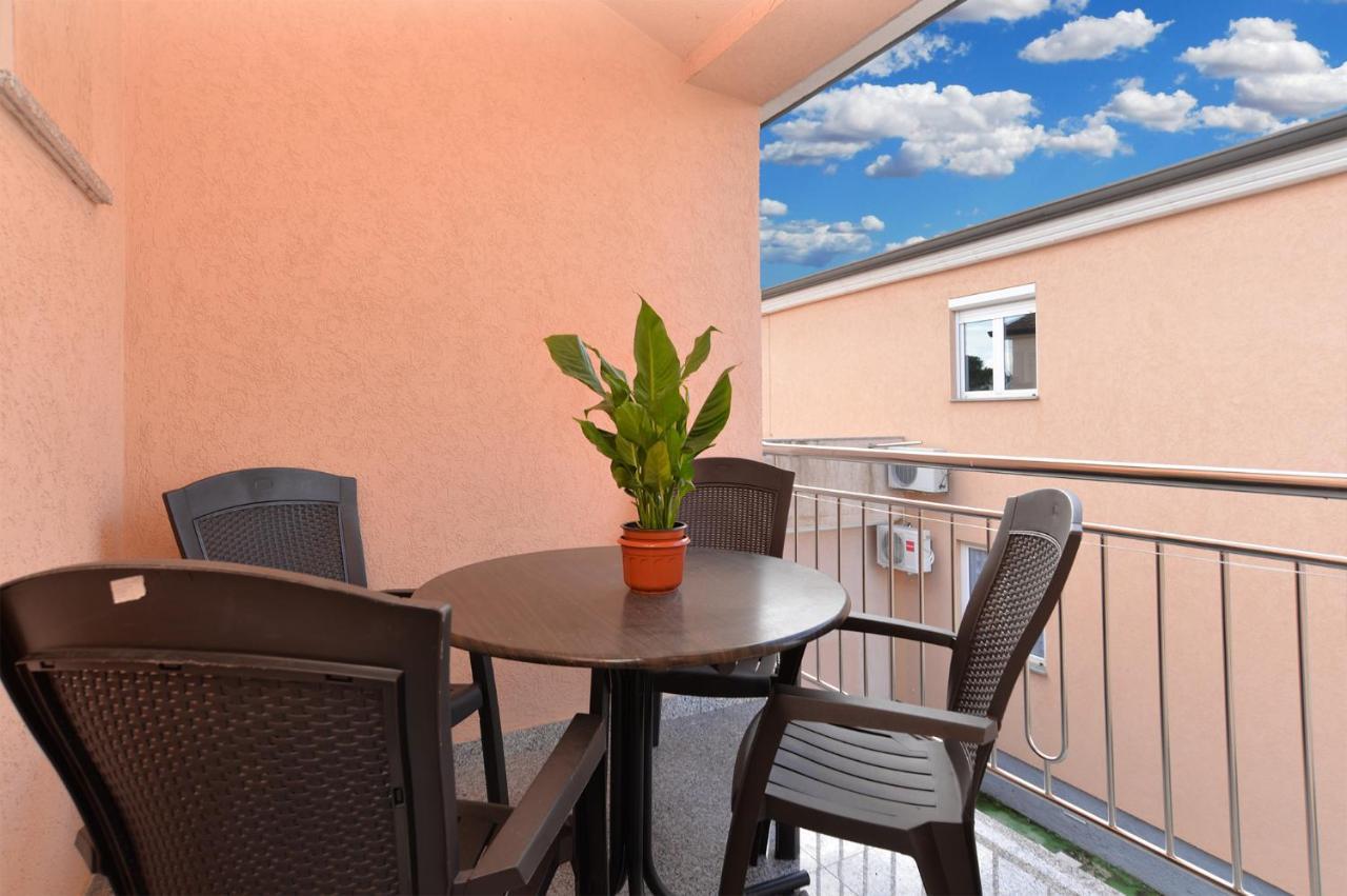 Apartments Edin 1359 Peroj Kültér fotó
