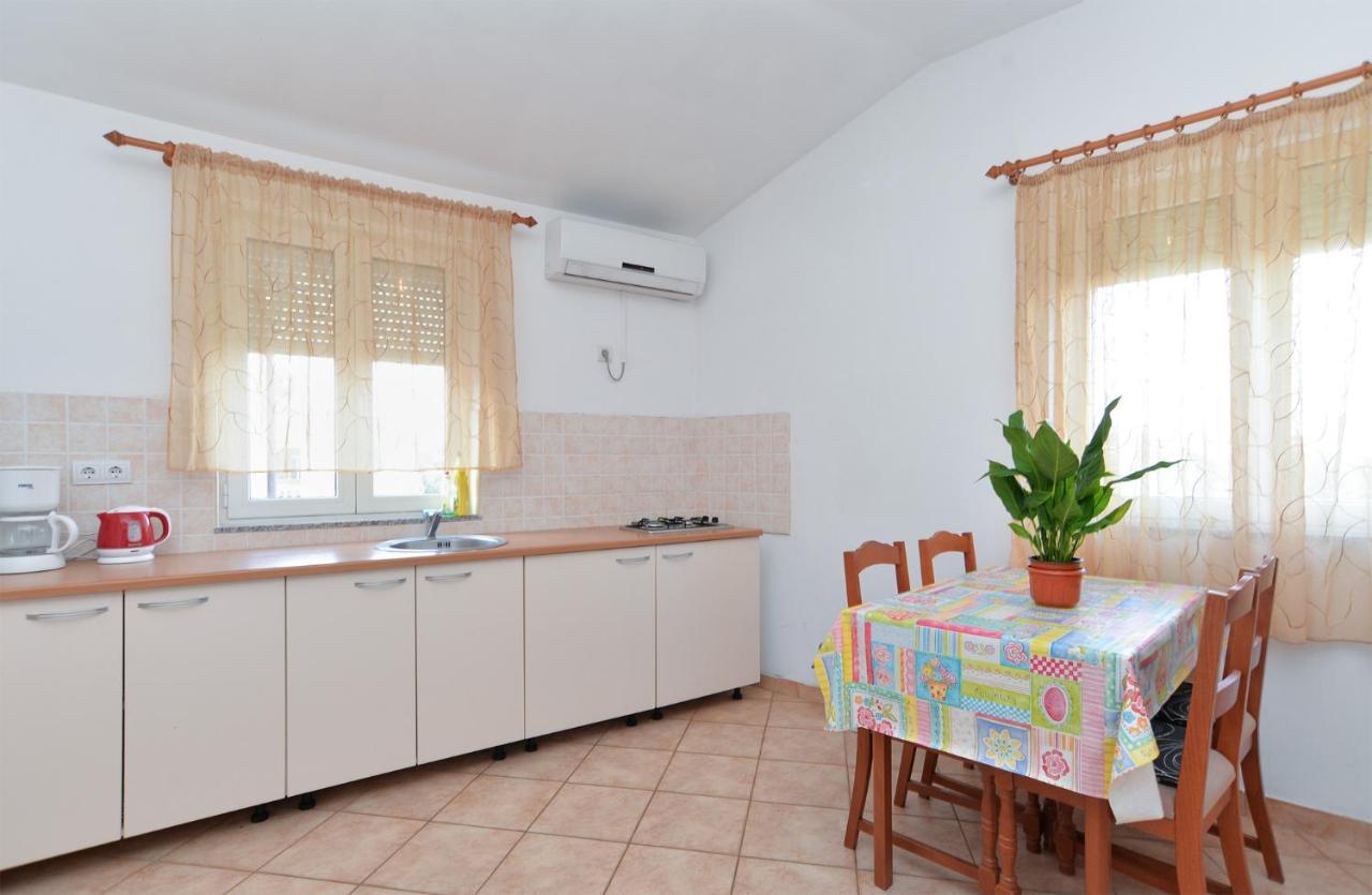 Apartments Edin 1359 Peroj Kültér fotó