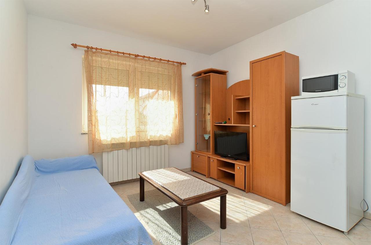 Apartments Edin 1359 Peroj Kültér fotó
