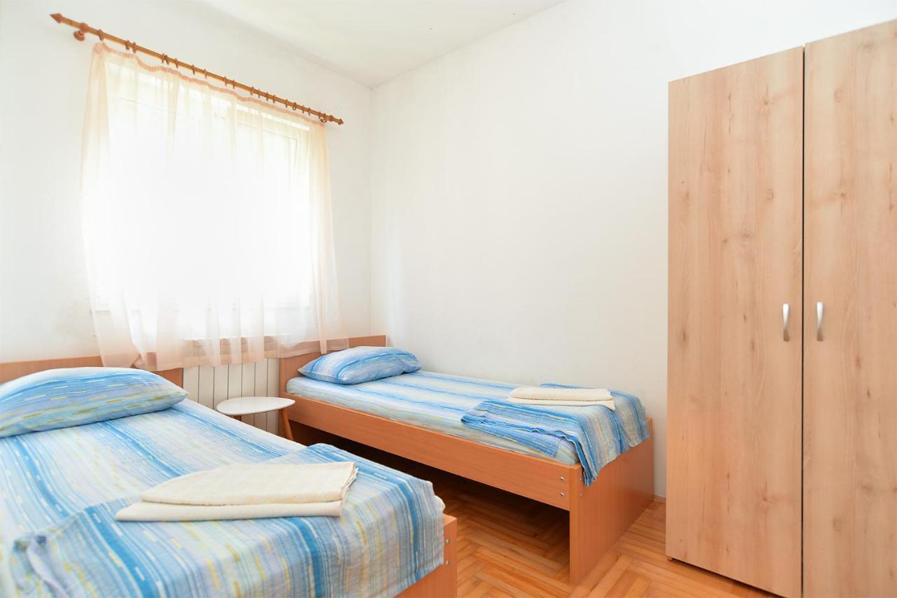Apartments Edin 1359 Peroj Kültér fotó